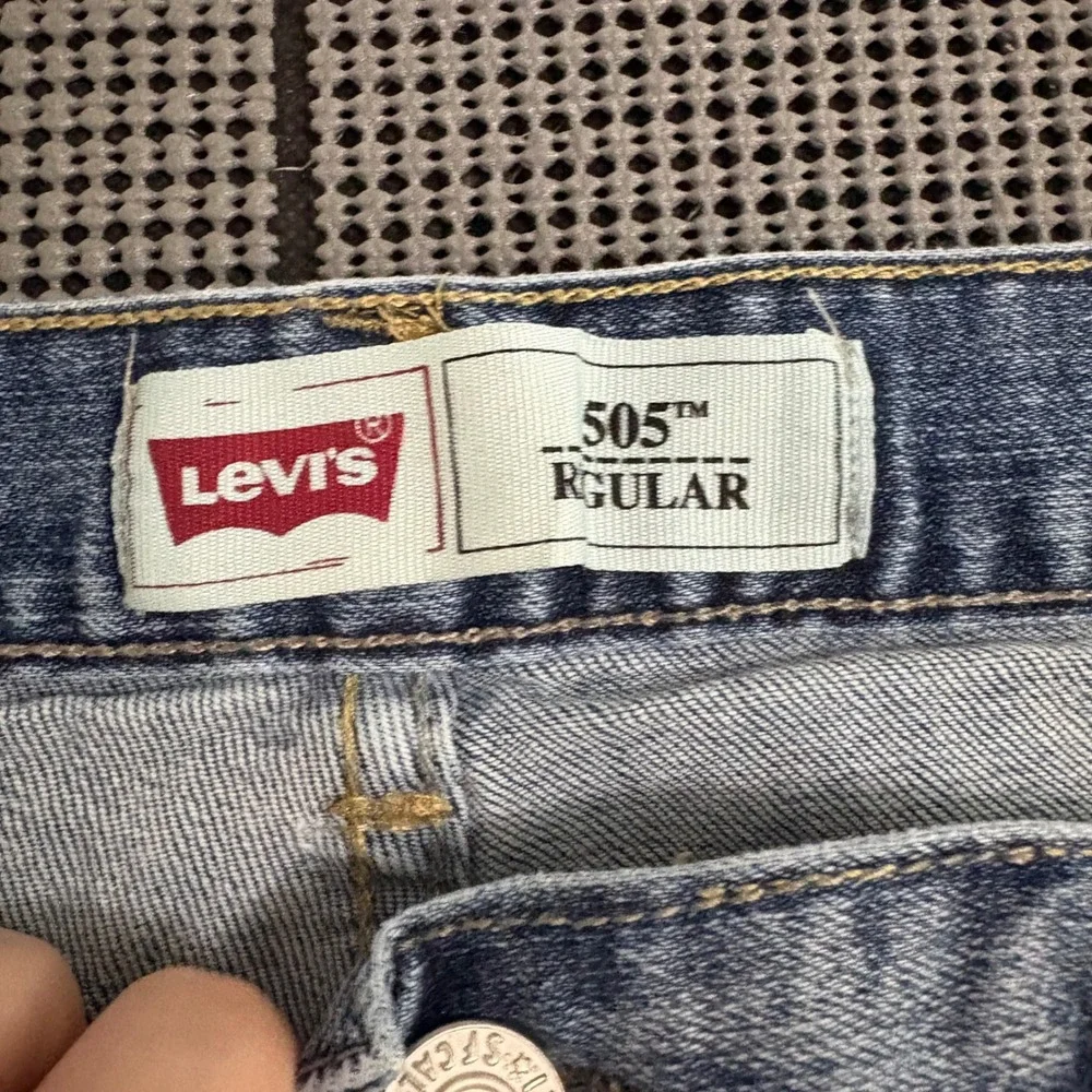 Levis 505 Boys 12 Husky Regular Fit Jeans Light Wash Blue Denim 32x27